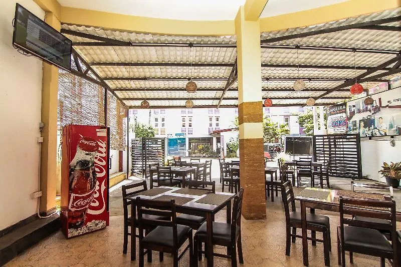 Hotel Oyo 116 Sahasra Negombo